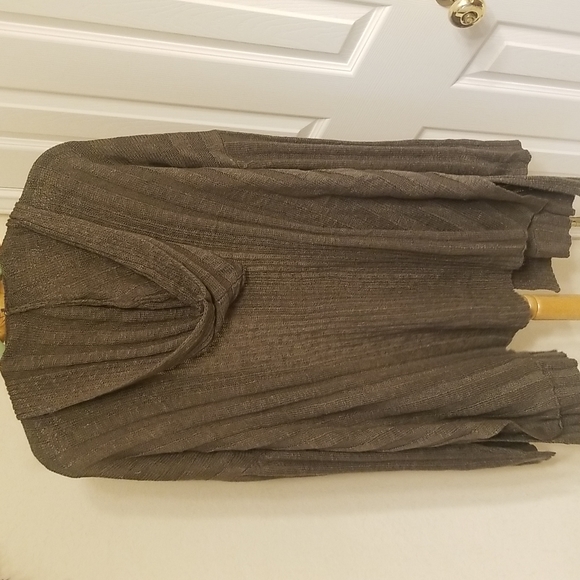 Pink Republic Olive Cardigan with Hoodie - Picture 5 of 9